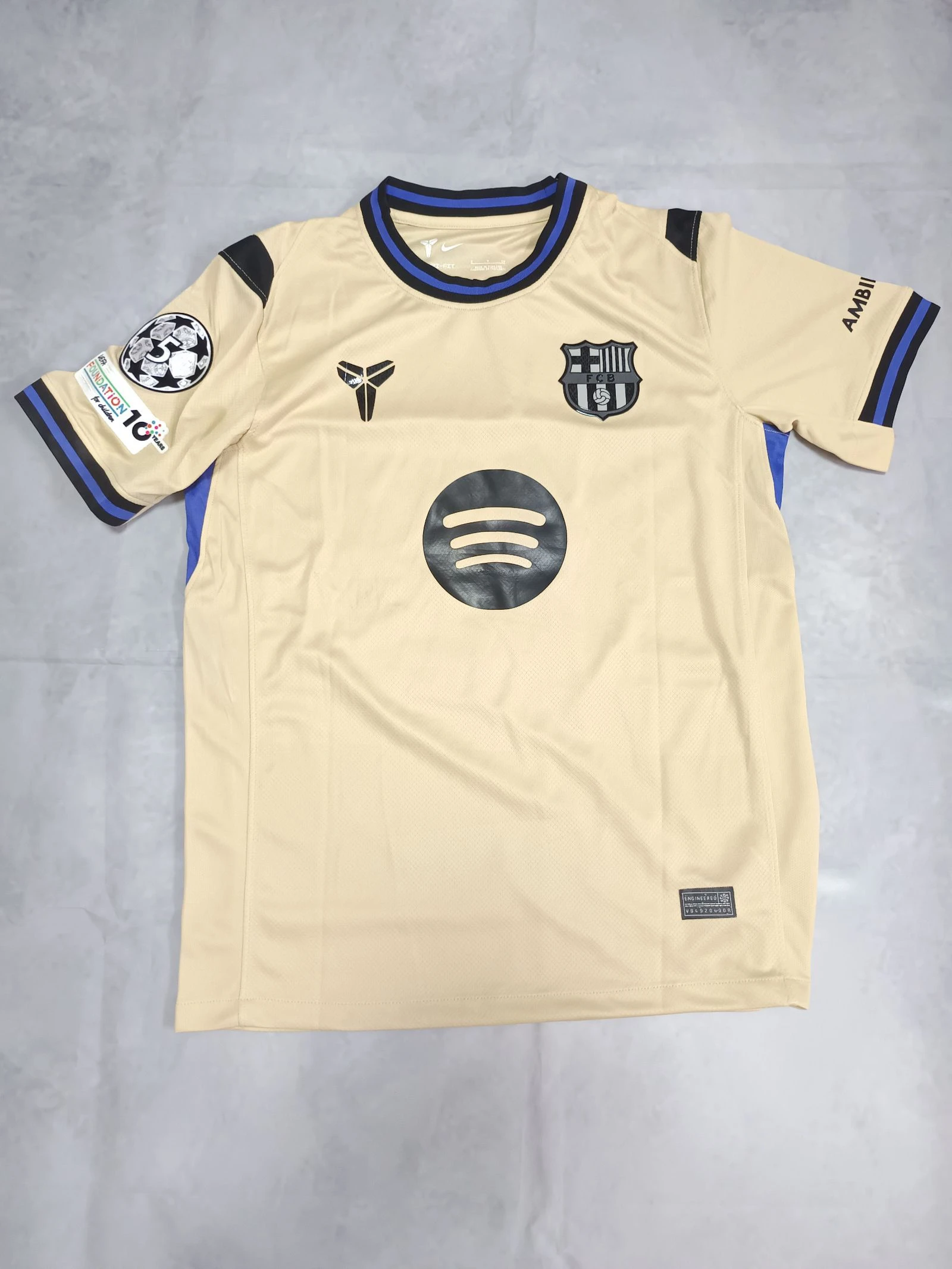 T-shirt Lamine Yamal #10 25/26 – photo 2